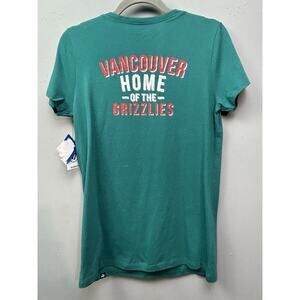 ‘47 Brand Vancouver Grizzlies NBA V-Neck T-Shirt Cotton Women’s Large‎ NEW